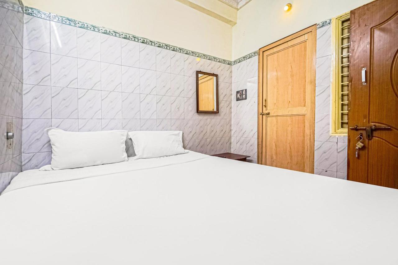 Hotel Spot On Venkata Sai Residency à Tirupati Extérieur photo