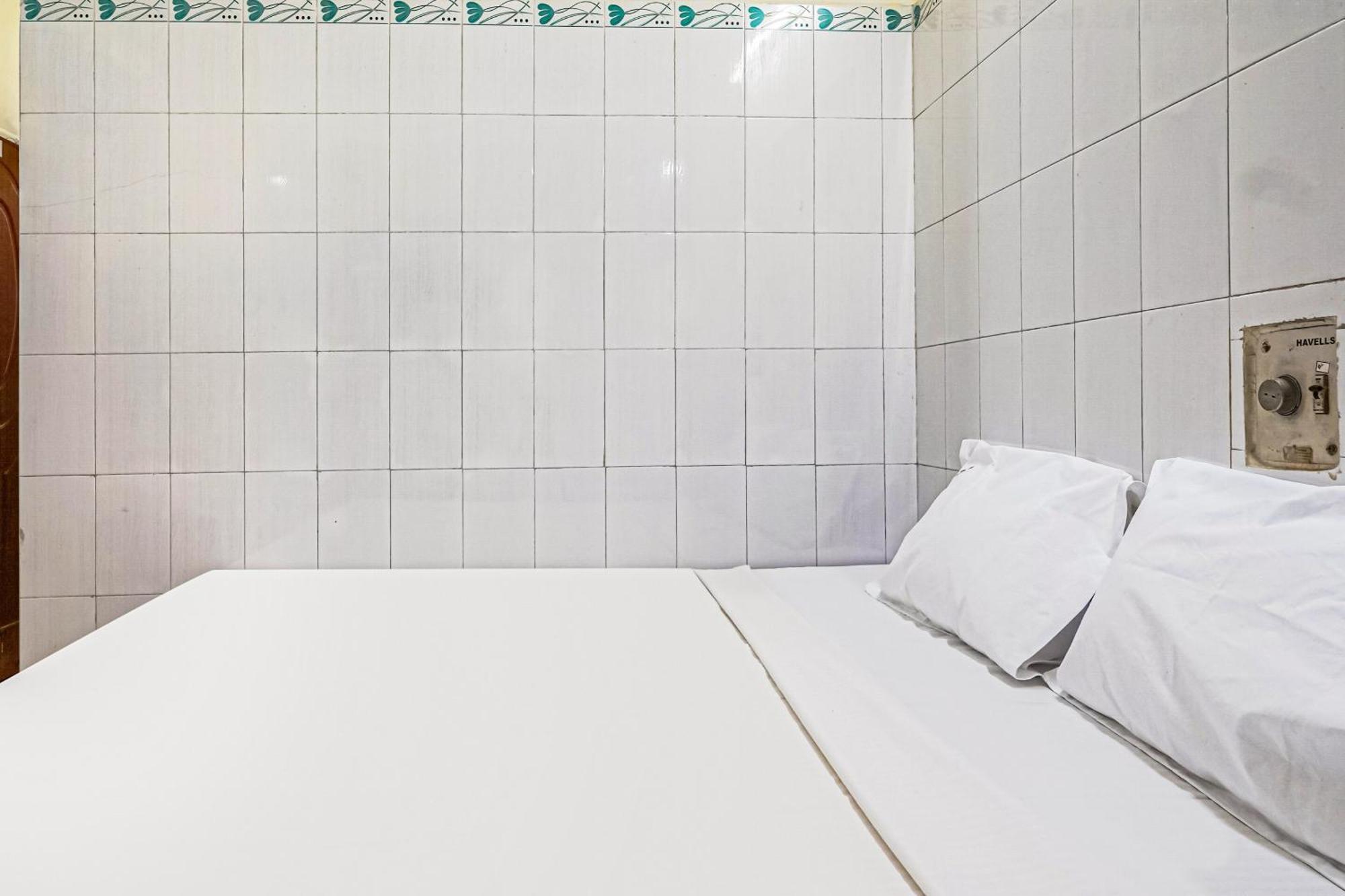 Hotel Spot On Venkata Sai Residency à Tirupati Extérieur photo
