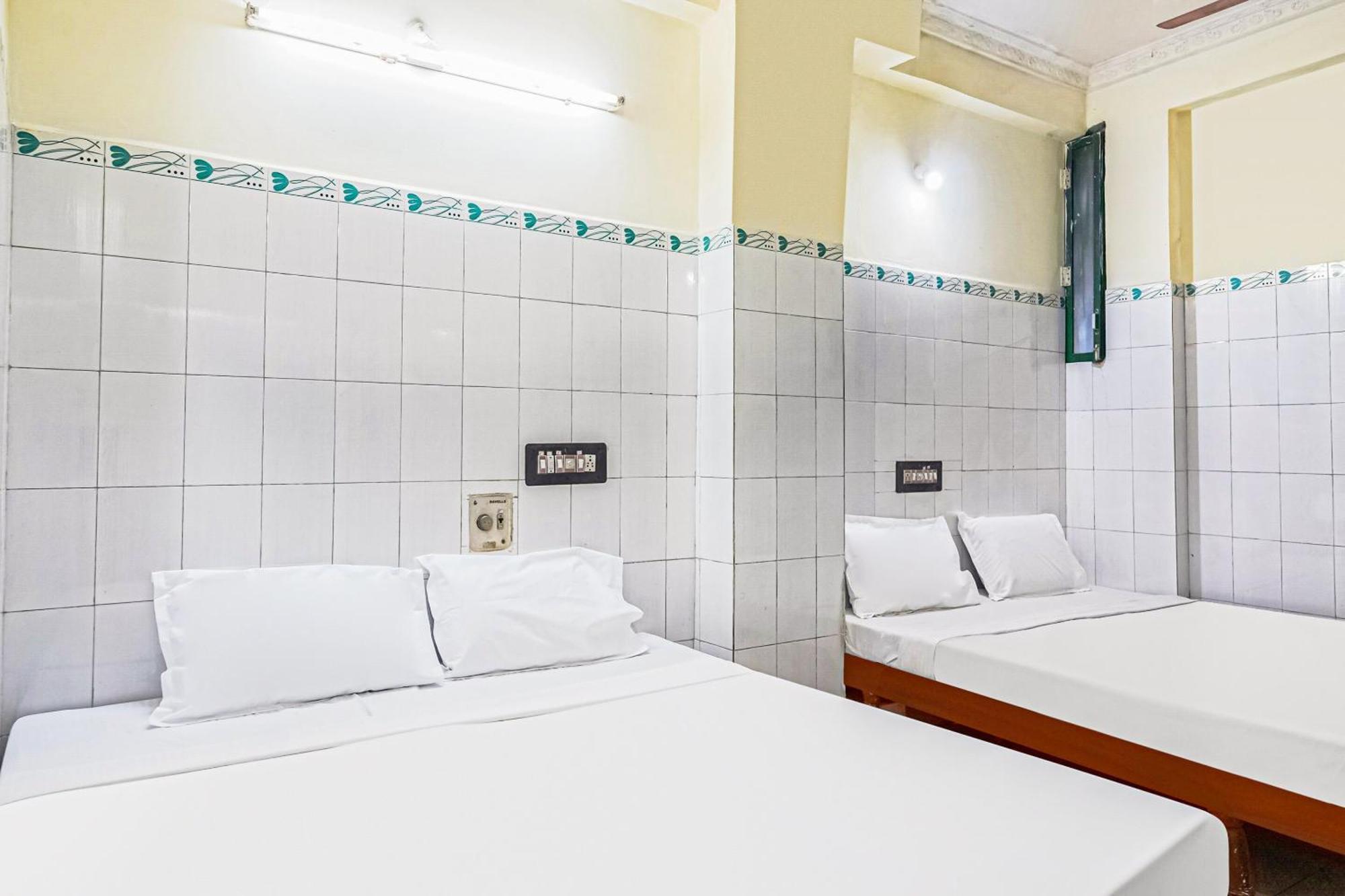 Hotel Spot On Venkata Sai Residency à Tirupati Extérieur photo